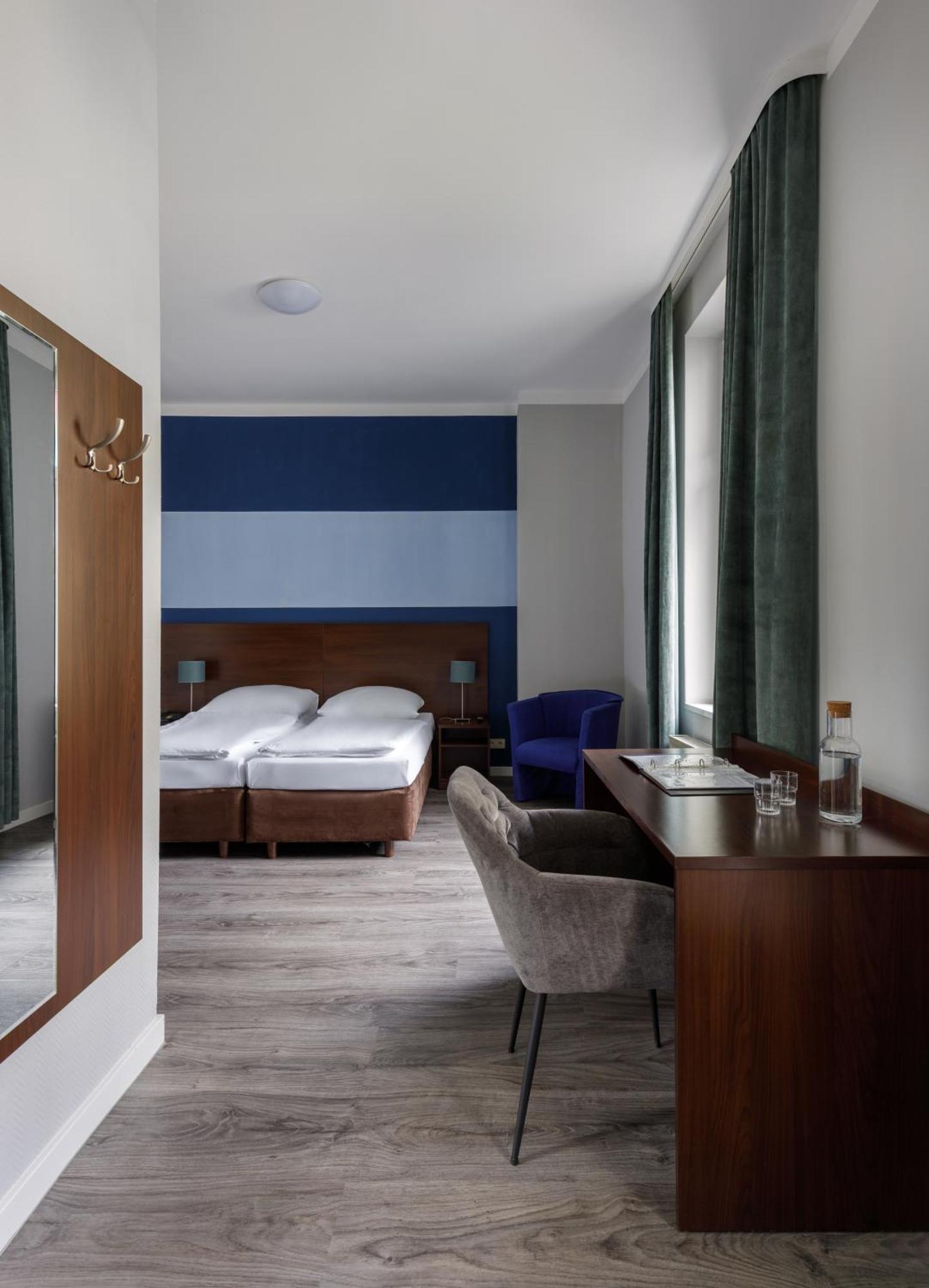 Hotel Nova 2*