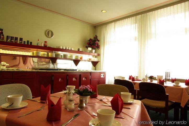Hotel Nova 2*
