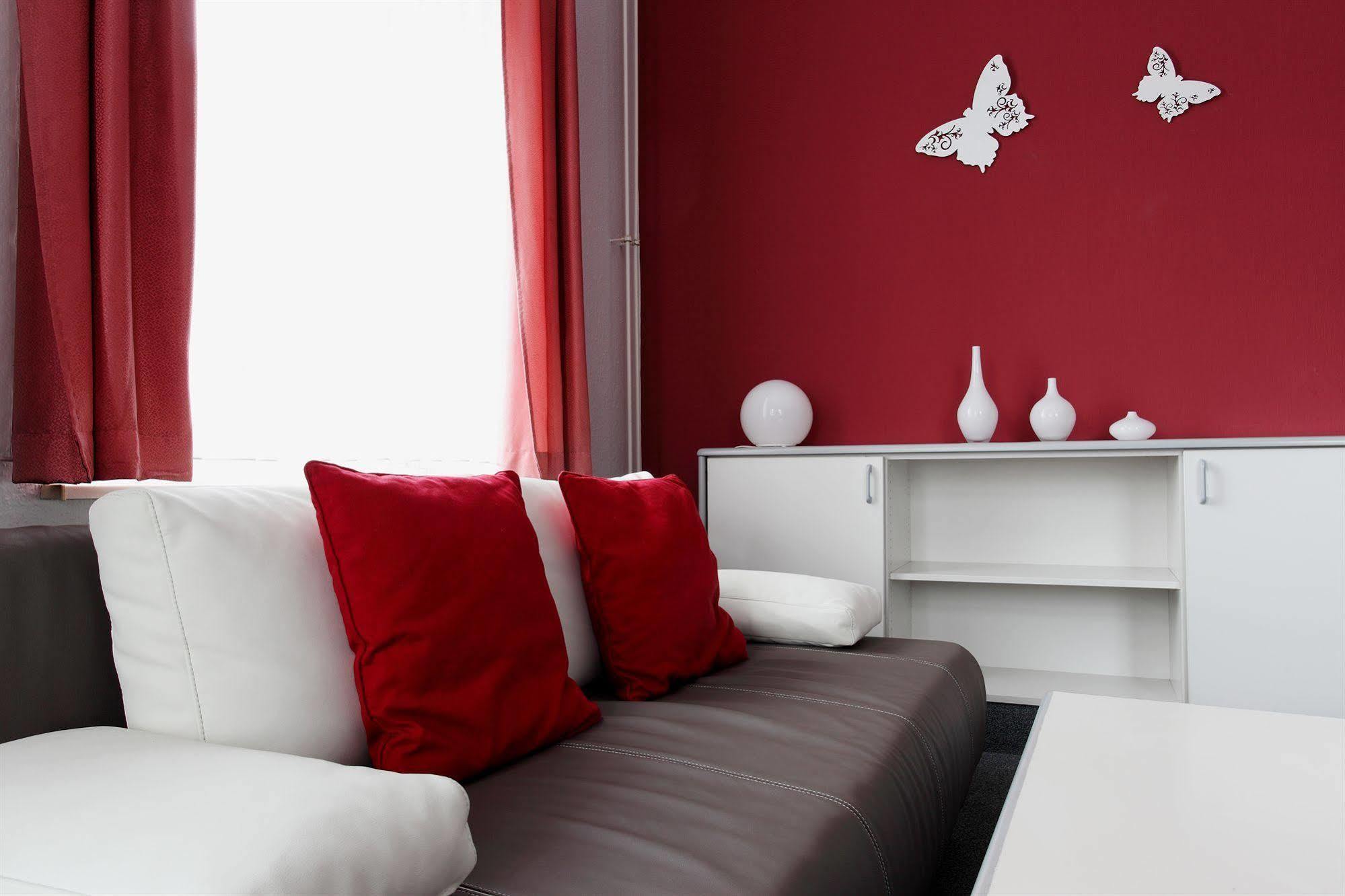 Hotel Nova 2*
